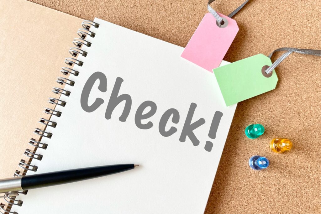 チェック